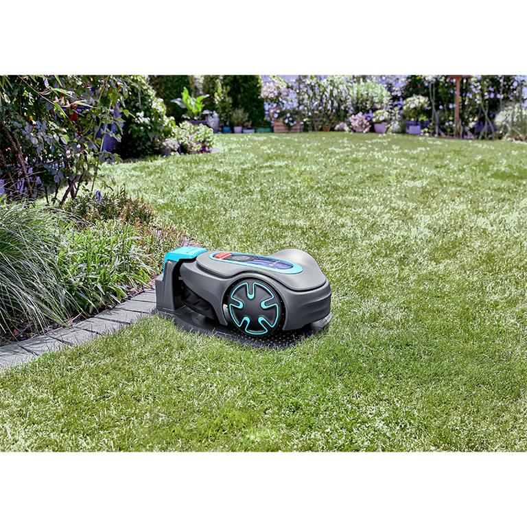 GARDENA Robotic Lawnmower SILENO Minimo 500 - GARDENING.co.za
