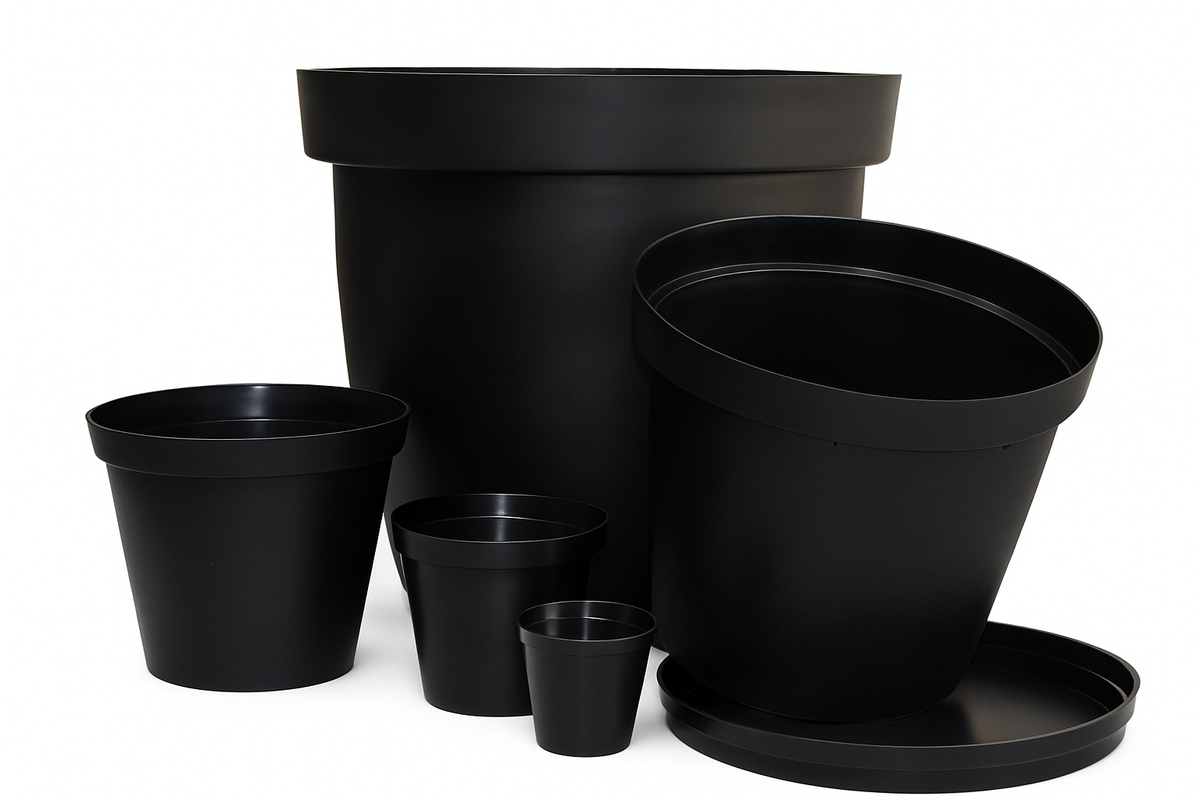 Ubuntuberg Plastic Pot - Black
