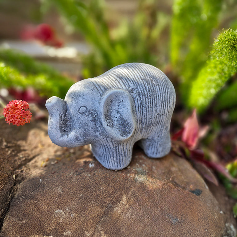 Mini Elephant
