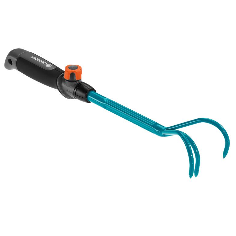 GARDENA combisystem Hand Grubber with ergonomic grip and three curved tines