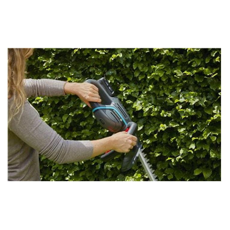 GARDENA Battery Hedge Trimmer ComfortCut 60/18V P4A SOLO (Excl Batteries) - GARDENING.co.za
