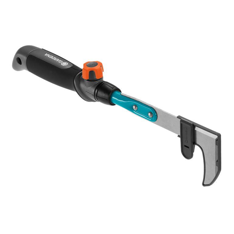 GARDENA combisystem Patio Weeder with angled blade and detachable hand grip